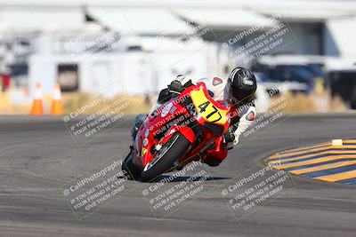 media/Jan-14-2024-SoCal Trackdays (Sun) [[2e55ec21a6]]/Turn 16 Set 2 (1125am)/